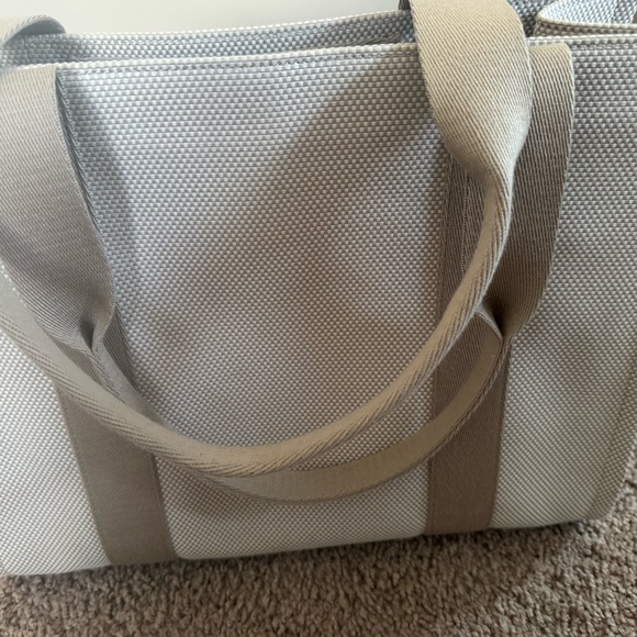 Lululemon Athletica Cream and Tan Tote - Picture 5 of 7